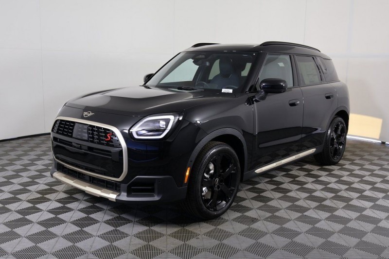 2026 MINI Cooper S Countryman Base WMZ23GA03T7U13534