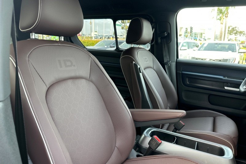 2025 Volkswagen ID. Buzz Pro S WVGAWVEB3SH019653