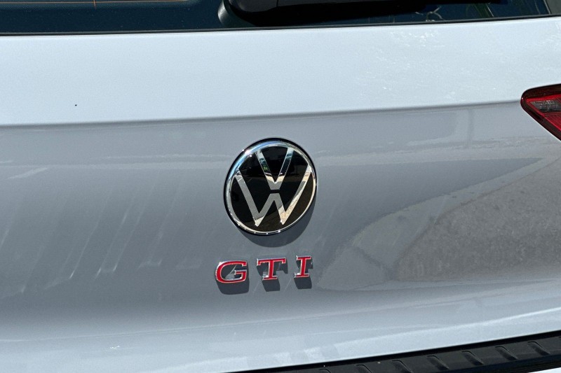 2025 Volkswagen Golf GTI 2.0T SE WVW3A7CD8SW258008