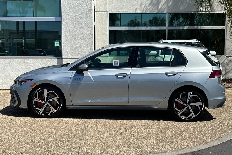 2025 Volkswagen Golf GTI 2.0T SE WVW3A7CD9SW248720