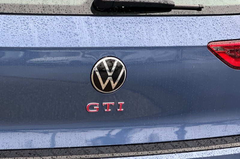 2026 Volkswagen Golf GTI 2.0T SE WVW3E7CD2TW182324