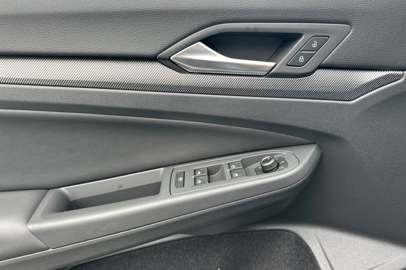 2026 Volkswagen Golf GTI SE - Photo 10