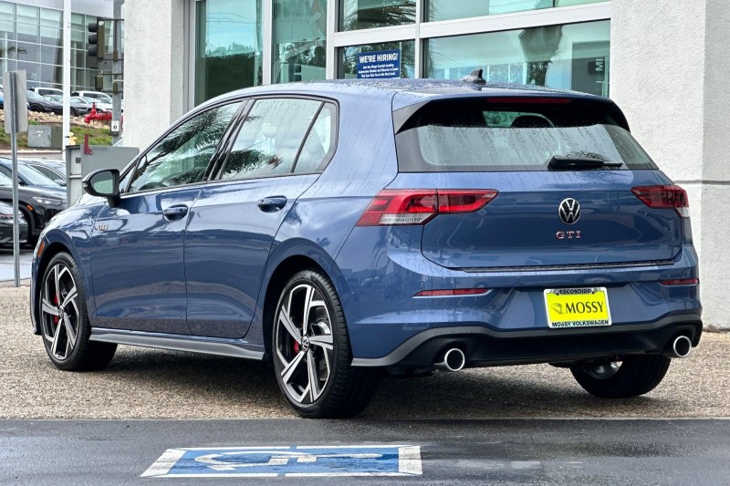 2026 Volkswagen Golf GTI SE - Photo 6