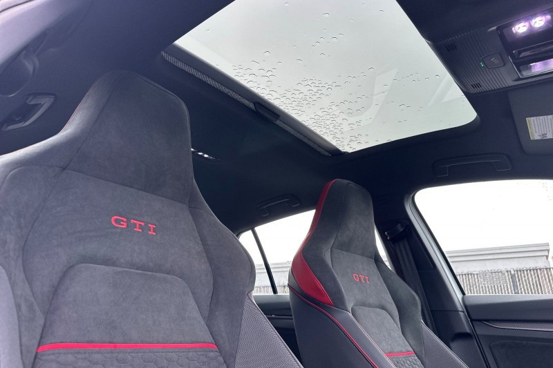 2026 Volkswagen Golf GTI 2.0T SE WVWSE7CDXTW161653