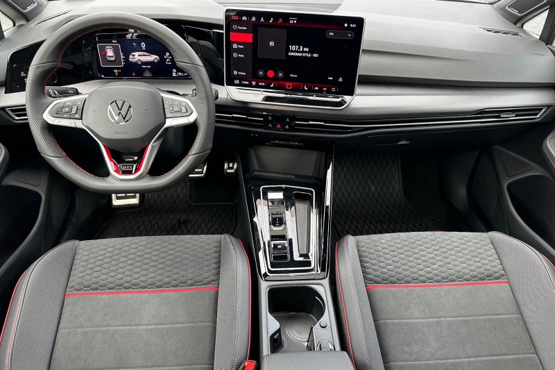 2026 Volkswagen Golf GTI 2.0T SE WVWSE7CDXTW161653