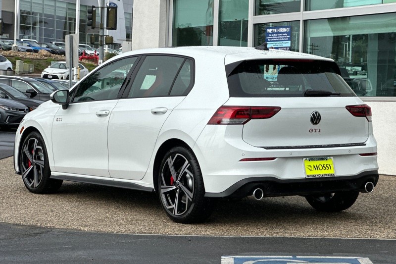 2026 Volkswagen Golf GTI 2.0T SE WVWSE7CDXTW167310