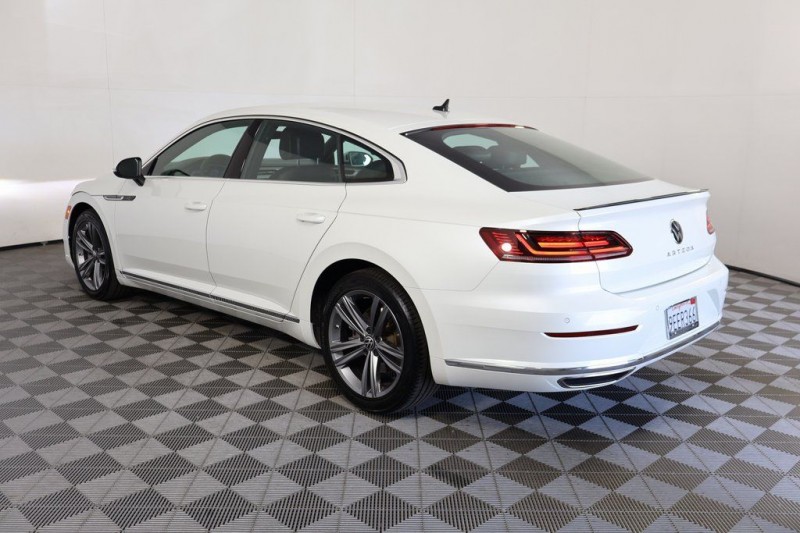 2023 Volkswagen Arteon 2.0T SE R-Line WVWSR7AN8PE001556