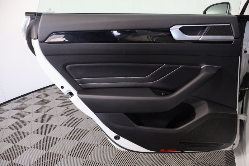 2023 Volkswagen Arteon 2.0T SE R-Line WVWSR7AN8PE001556