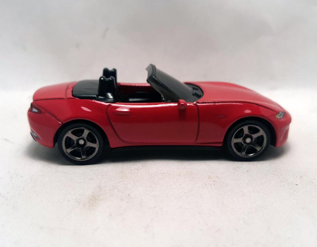 Игрушка mazda miata