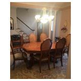 Hibriten Dining Room Set