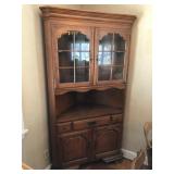 corner hutch Templeton
