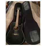 Acoustic Guitar/Case