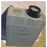 Working projector $500