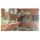 Close up picture of Chinese statues