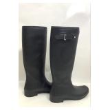 Hunter Women Original Tall Rain Boots. Size 8. $75. Pic 4 of 5.