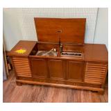 Vintage Stereo Console with turntable - project piece