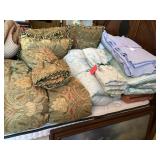 Bedding sets