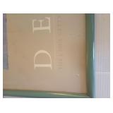  Preowned Shows age wear a little dusting on the bottom and front frame, And bottom frame is coming 