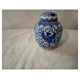 $15Vintage Blue & White Phoenix Bird Ceramic Ginger Jar With  Lid Japan