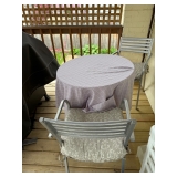 outdoor table and chairs