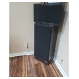 full set of infinity tower and corner speakers, 4 total