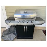 Charbroil Grill. Clean! Needs igniter 