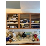 Dishes, mugs and cookie jars