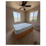 Double bed with 6 drawers underneath 