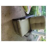 Reclining patio chair