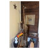 4 & 6 Foot Giraffes! 