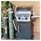 Charbroil grill w/tank