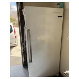 freezer $100