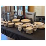 Beautiful set of 12 china