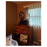 solid wood 5 drawer dresser