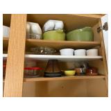 Avocado glass bowl set (3) with covers