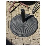 umbrella stand (iron)