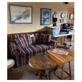 Loveseat endtables and turntable