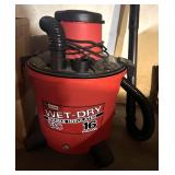 16 gallon Sears Craftsman Wet-Dry Shop Vac. Like New.$125