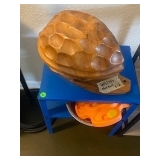 Antique nut 