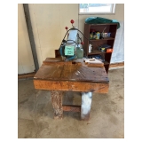 Radial arm saw