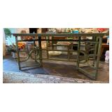 Fisk reed expandable table