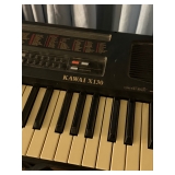 KAWAI X-130 Electric Keyboard with Stand. 
