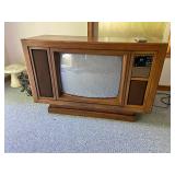 Curtis Mathes TV