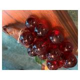 Lucite grapes