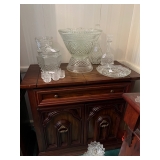 Bar and punch serving set