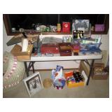 UpStairs Center Bedroom:  Art Stuff (Brush