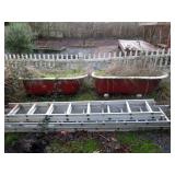 Back Yard  Bath Tubs with Legs, 2 Aluminum Ladders