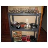 Kitchen: Glasses, Lodge Logic Camp Oven Cast Iron