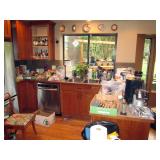 Kitchen: Pyrex Bowls 