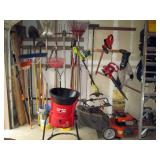 Garage: Garden Tools